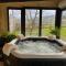 Residence Wood Pool & SPA