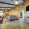Rustic and Western House on Lake - Swim and Fish! - Llano