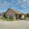 New Braunfels Home with Pool 2 Mi to Guadalupe River