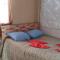 Kitnet mobiliada, quarto, banheiro, cozinha americana - Luziânia