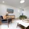 Be A Nomad - Apartments Blocks to the Beach