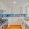Sea Glass Cottage on Duke - Three Bedrooms Downtown Beaufort