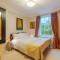 Stunning 6-bedroom countryside home