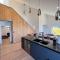 Stunning Lakeview Holiday House Queenstown