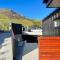 Stunning Lakeview Holiday House Queenstown