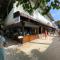 Twin Palms Hostel Phi Phi