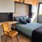 Inova - Comfort Room with Private Bathroom and Shared Facilities