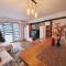 Cazare 3 camere / penthouse