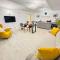 Vibrant apartment #12lunipebega