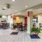 Econo Lodge - بيريا