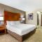 Comfort Inn & Suites near Bethel College