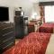 Quality Inn & Suites Farmington
