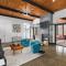 Unique Modern Ranch w Year Round Pool and Hot Tub - Nashville