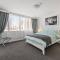 Amazing Astor Apartment ~ 5 mins Brisbane CBD Amazing Astor Apartment ~ 5 mins Brisbane CBD