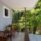 Villa Palmeras with jungle views pool near MA