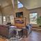 Spacious Home With Hot Tub