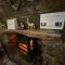 The Cwtch, Log Fire, Sleeps 5, Nr Zip World, Brecon and Bike Park Wales - Aberdare