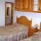 Hostal La Muntanya - Castellar de NʼHug