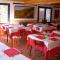 Hostal La Muntanya - Castellar de NʼHug