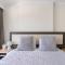 Spectacular Darling Harbour View Apartment & Parking