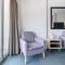 Spectacular Darling Harbour View Apartment & Parking