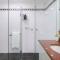 Spectacular Darling Harbour View Apartment & Parking