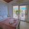 STAY Crystal Waves Maisonette