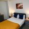 Contemporary 1 Bed Apartment