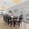 Updated Home w Heated Pool, Near Beaches - Five-Bedroom House - 塔彭斯普林斯