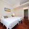 Elegant and spacious apartment, Vespasiano 9