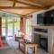 Llyn Dinas Lodge