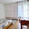 2 Bedroom Condomium with Terrace & Garden - Saint-Germain-en-Laye