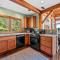 Walk to Village! Stunning timber chalet! Hot-Tub, Bonfire & more!