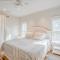NEW LISTING Six Bedrooms - Private Dock - Steps to the Beach - Sleeps 14 - Fripp Island