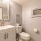 New Listing - First floor condo on Harbor Island - Harbor Island