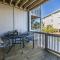 First Floor Condo - Walking distance to beach and pools! - Harbor Island