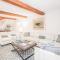 Close to Dtwn Nantucket! Group Getaway with Patio