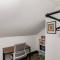 Sand & Sun Retreat,2 Living Rooms, Kids Play Area