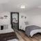 Sand & Sun Retreat,2 Living Rooms, Kids Play Area