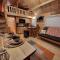 Lovely 1BR Cabin with Loft in Tennessee - سيفيرفيل