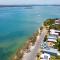 Fishing and Swimming at your doorstep - Sylvan Beach Esp, Bellara