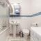 Shiny 1BR Flat in Fitzrovia, 2 min to Tube - London