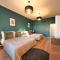 Royal Square View Residence - Prag