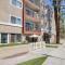 Woodland Hills 2BR w Pool Gym nr Warner Center LAX-698