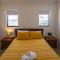 Hollow Beach House - Bunbury