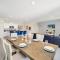 7655 Oakmoss Loop