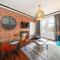 Central Apartment - Industrial
