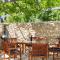 Holiday House Domen