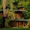 Casa Heliconia - spacious, big garden, close to the beach