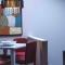 Hidden Couples loft Retreat in heights foodie district